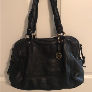 Audrey Brooke black handbag gorgeous!